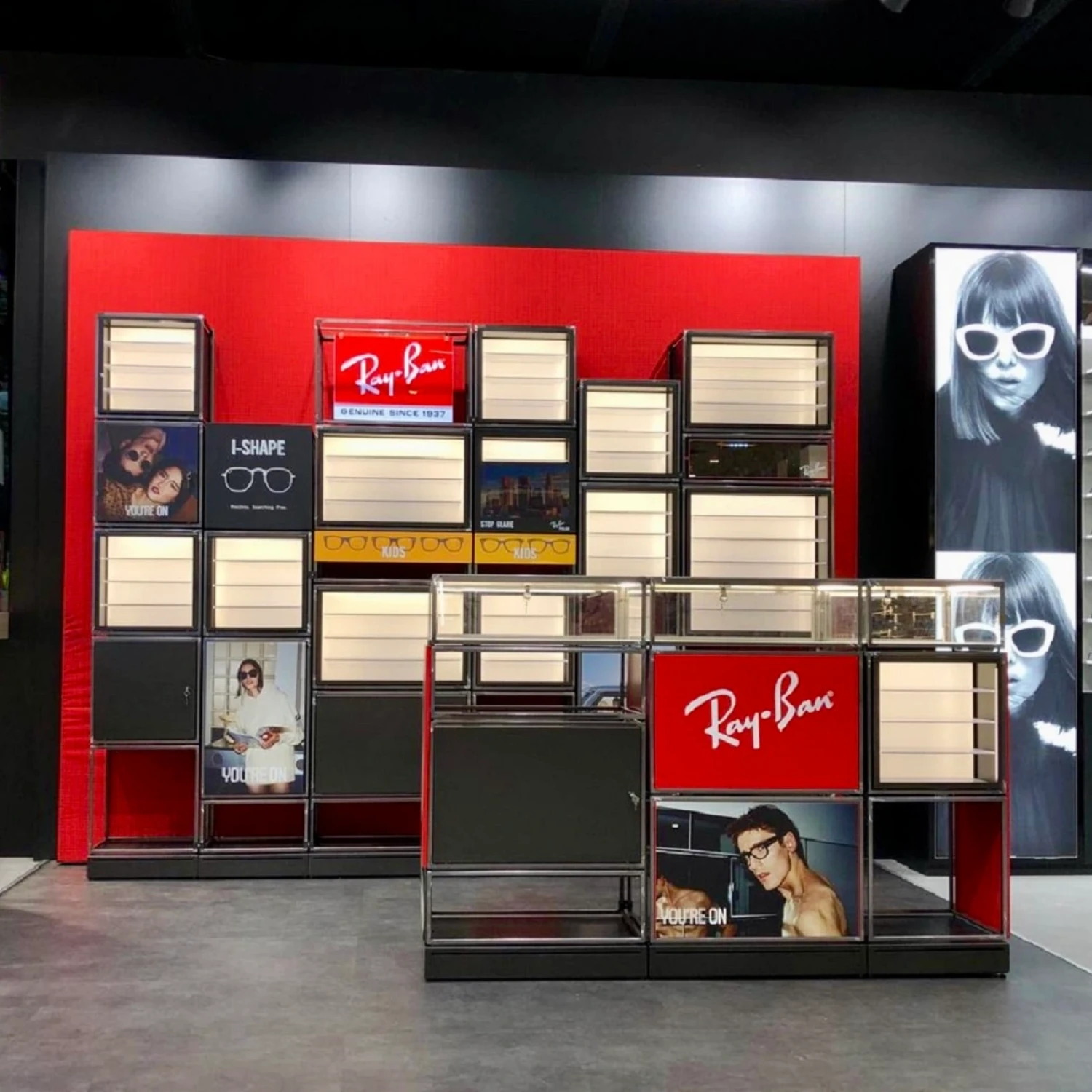 Rayban Store Furniture